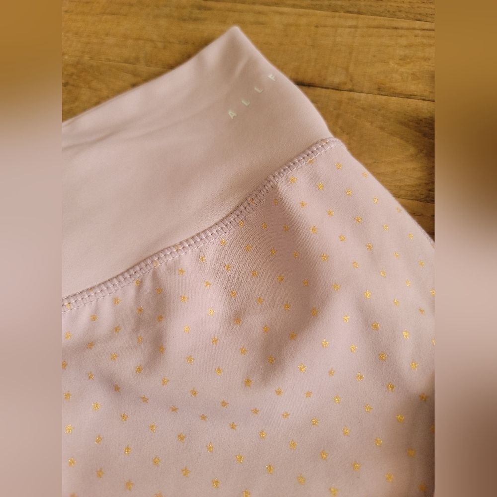 ALLFENIX 7/8 Leggings , Twilight Blush (blush with tiny gold stars/dots), Size M - Picture 4 of 10